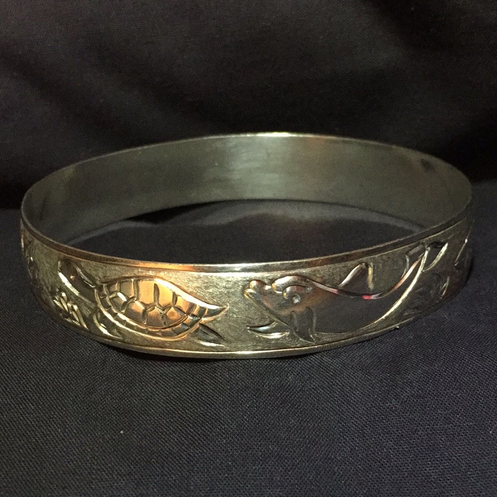 HAWAIIAN BRACELET